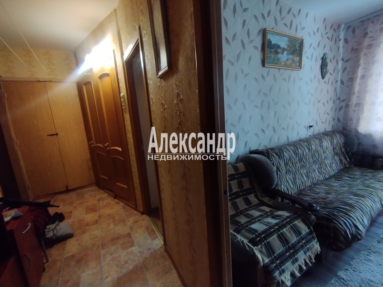 Комната в 2-комнатной квартире (44м2) в аренду по адресу Санкт-Петербург, Серебристый бульвар, 12к1— фото 4 из 13