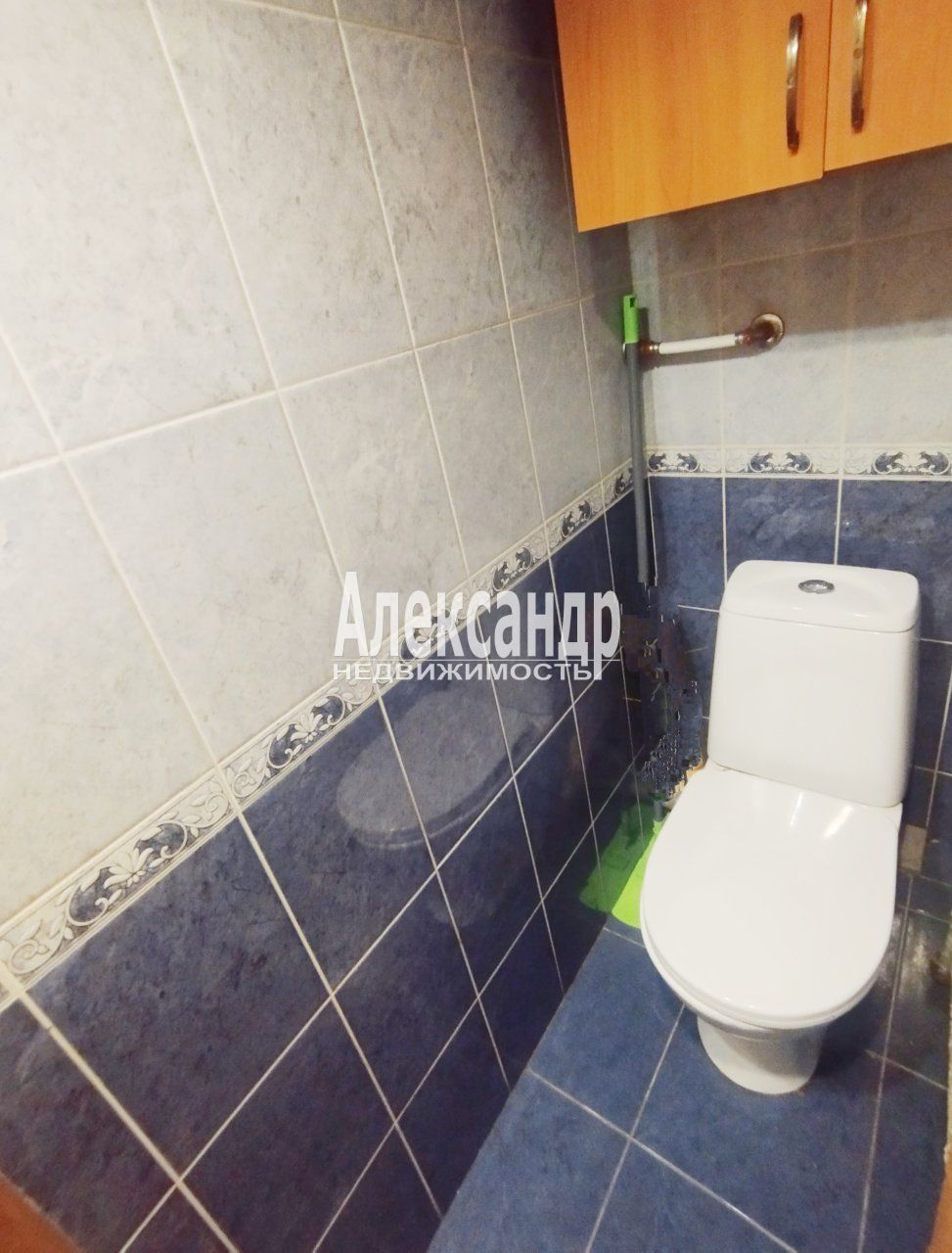 Комната в 2-комнатной квартире (44м2) в аренду по адресу Санкт-Петербург, Серебристый бульвар, 12к1— фото 8 из 13