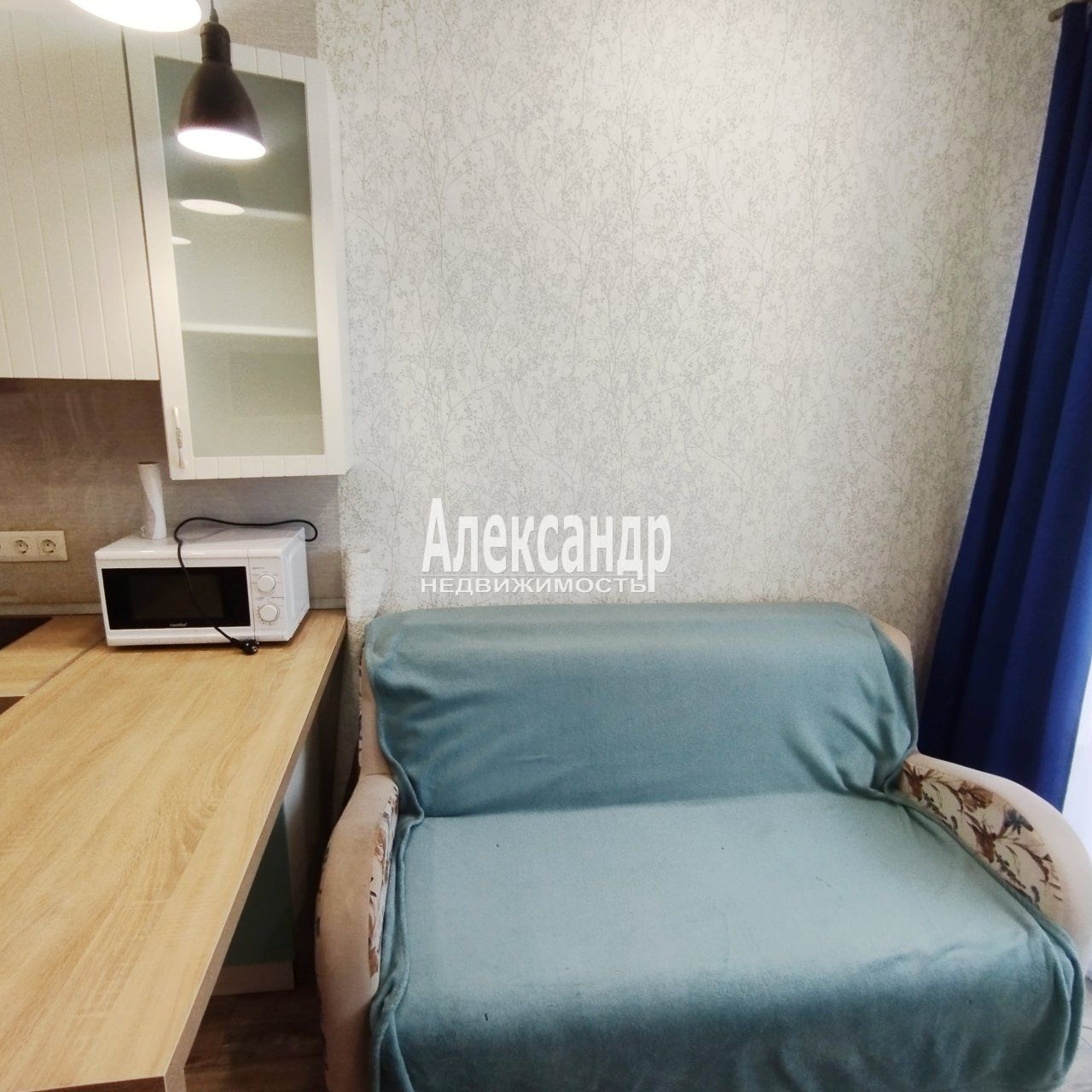 1-комнатная квартира (32м2) в аренду по адресу Ленинградская область, Всеволожский район, Мурино, Охтинская аллея, 8— фото 8 из 22