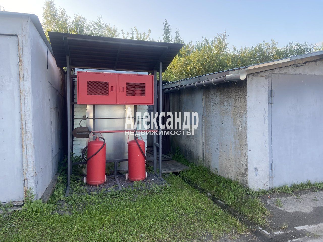 Гараж (18м2) на продажу — фото 6 из 11