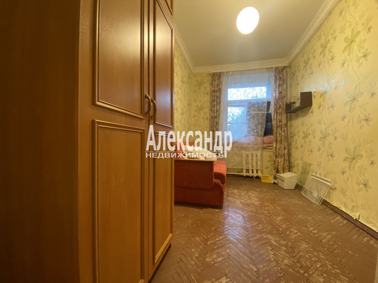 4-комнатная квартира (62м2) на продажу по адресу Санкт-Петербург, Щербаков переулок, 7— фото 5 из 21