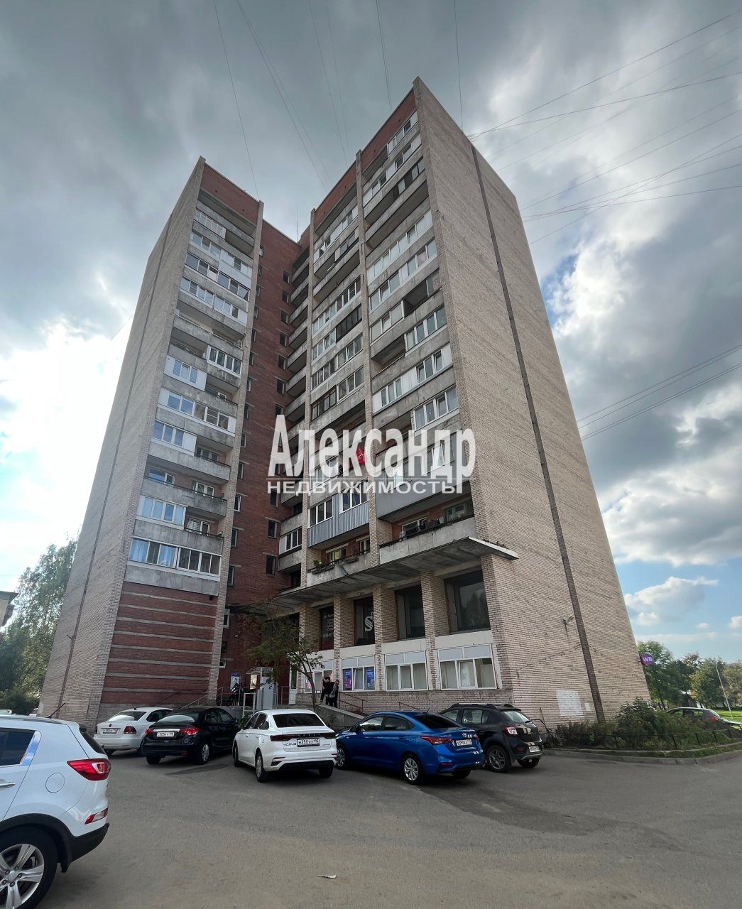 Комната в 11-комнатной квартире