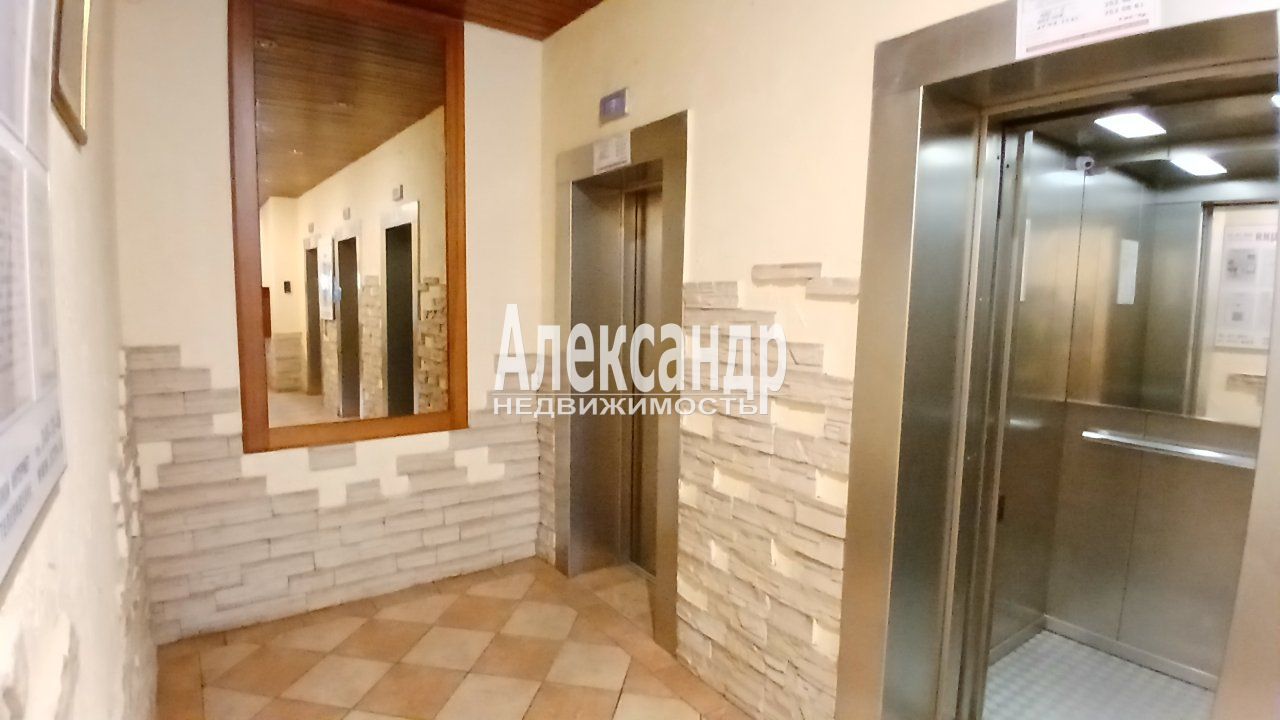 2-комнатная квартира (75м2) на продажу по адресу Санкт-Петербург, Сестрорецк, улица Воскова, 5— фото 13 из 18