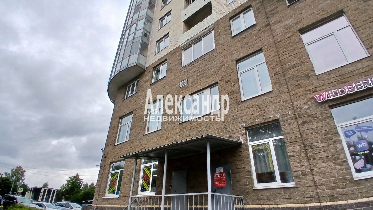 2-комнатная квартира (75м2) на продажу по адресу Санкт-Петербург, Сестрорецк, улица Воскова, 5— фото 16 из 18
