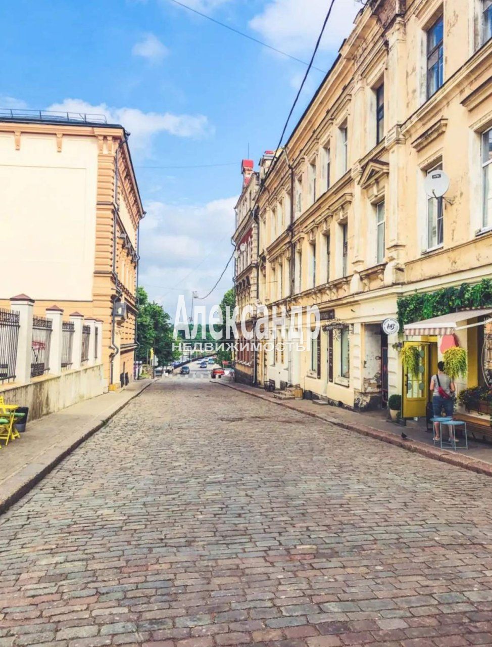 3-комнатная квартира (115м2) на продажу по адресу Ленинградская область, Выборг, Крепостная улица, 6— фото 1 из 14