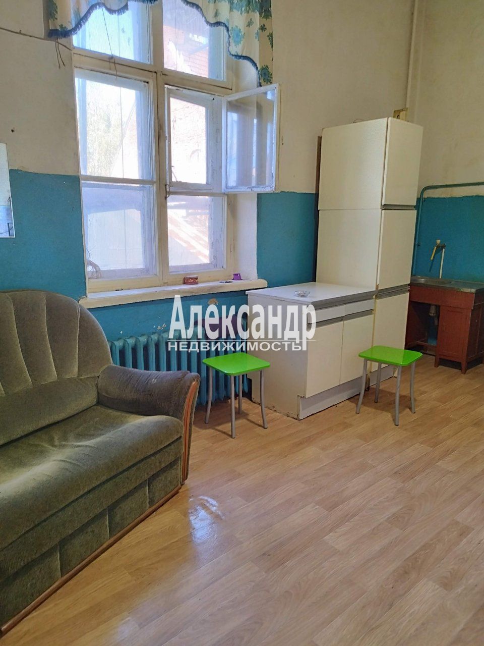 3-комнатная квартира (115м2) на продажу по адресу Ленинградская область, Выборг, Крепостная улица, 6— фото 4 из 14