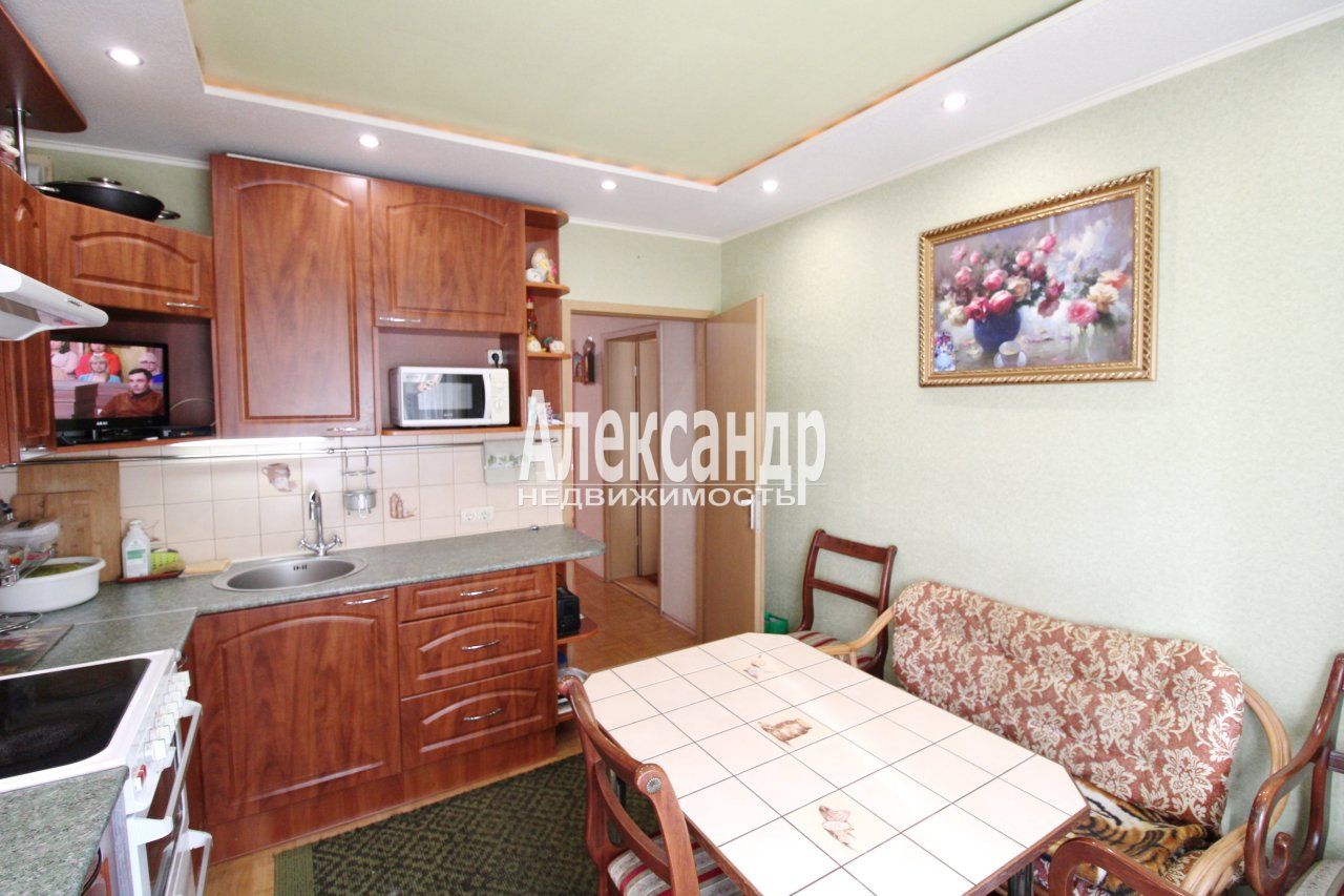 3-комнатная квартира (77м2) на продажу по адресу Ленинградская область, Выборгский район, Приморское городское поселение, посёлок Глебычево, 16— фото 17 из 33