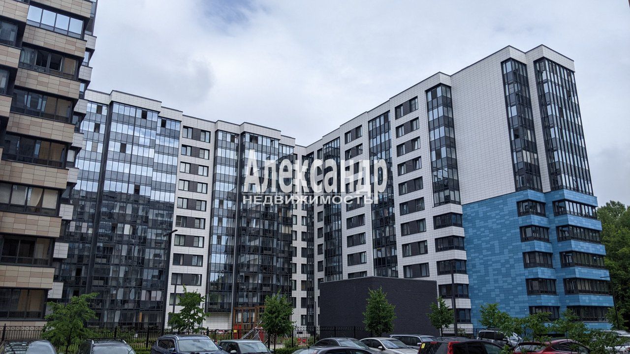 1-комнатная квартира (36м2) на продажу по адресу Санкт-Петербург, Торфяная дорога, 15к3— фото 2 из 25