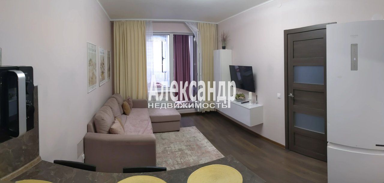 1-комнатная квартира (36м2) на продажу по адресу Санкт-Петербург, Торфяная дорога, 15к3— фото 8 из 25
