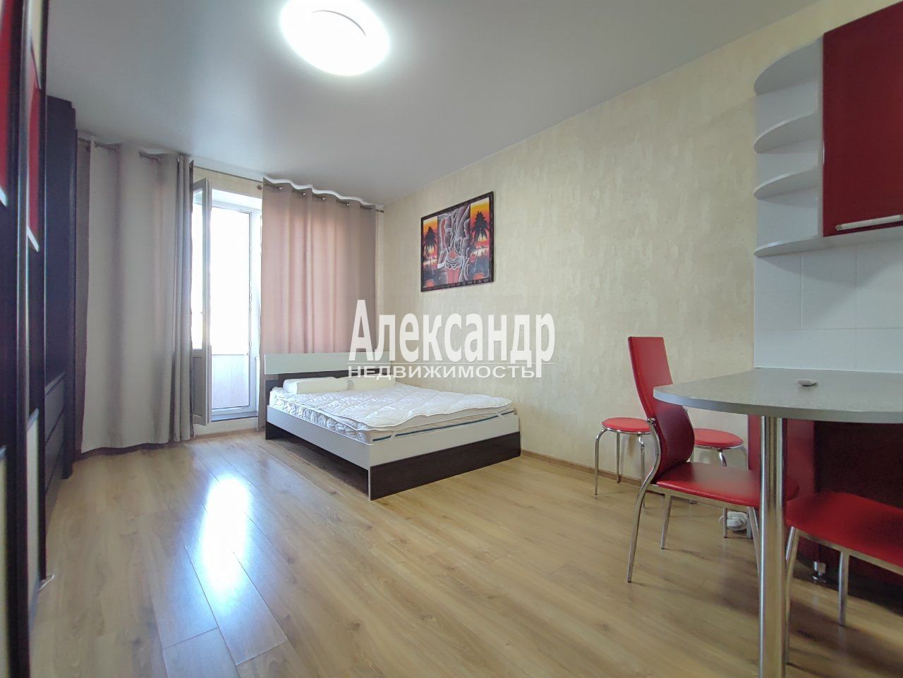 Студия (30м2) на продажу — фото 1 из 11