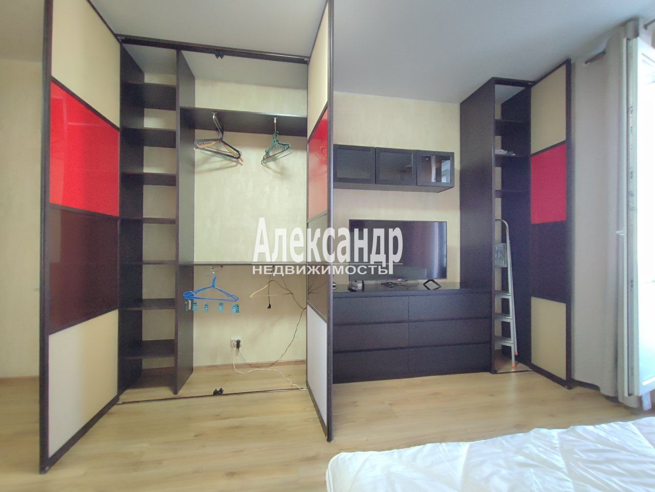 Студия (30м2) на продажу — фото 3 из 11
