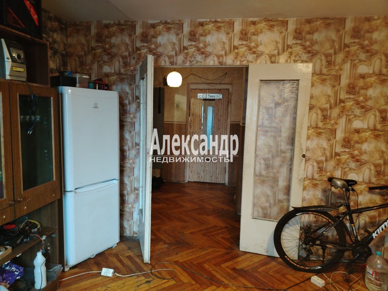 3-комнатная квартира (63м2) на продажу по адресу Ленинградская область, Волхов, улица Вали Голубевой, 17— фото 8 из 23