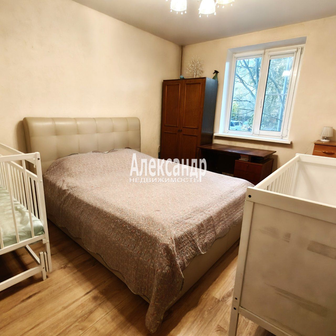 3-комнатная квартира (68м2) на продажу по адресу Санкт-Петербург, Школьная улица, 114к2— фото 13 из 37