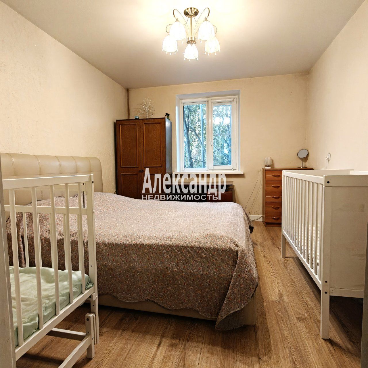 3-комнатная квартира (68м2) на продажу по адресу Санкт-Петербург, Школьная улица, 114к2— фото 17 из 37