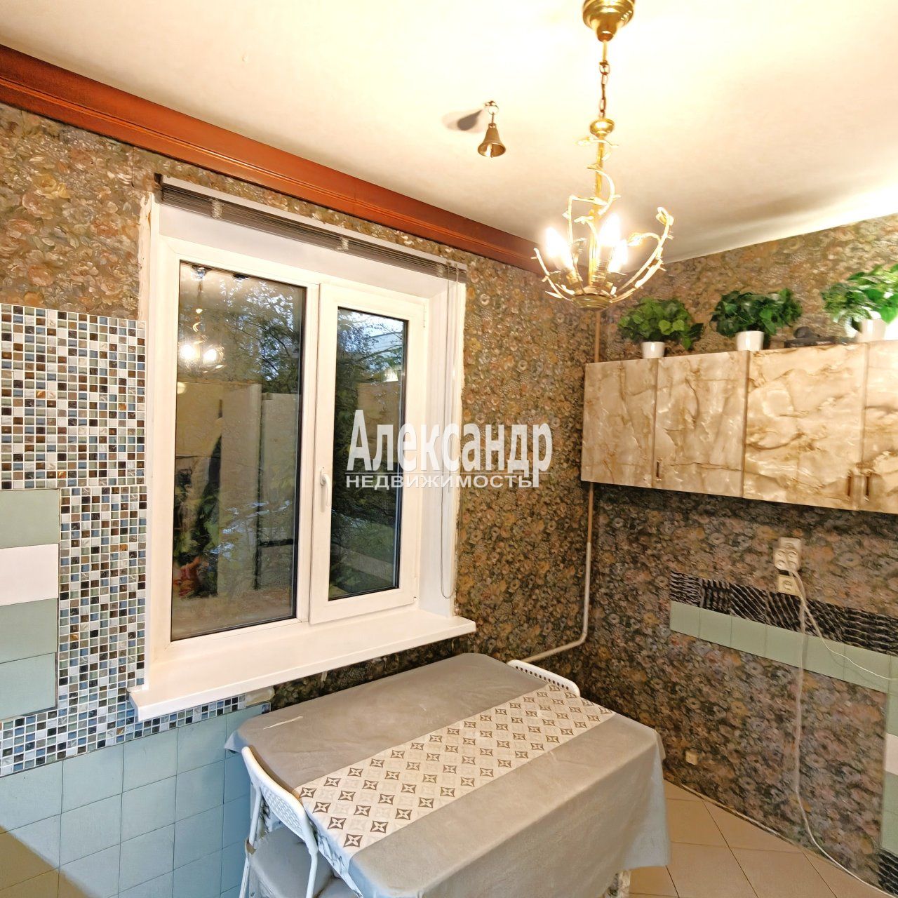 3-комнатная квартира (68м2) на продажу по адресу Санкт-Петербург, Школьная улица, 114к2— фото 19 из 37