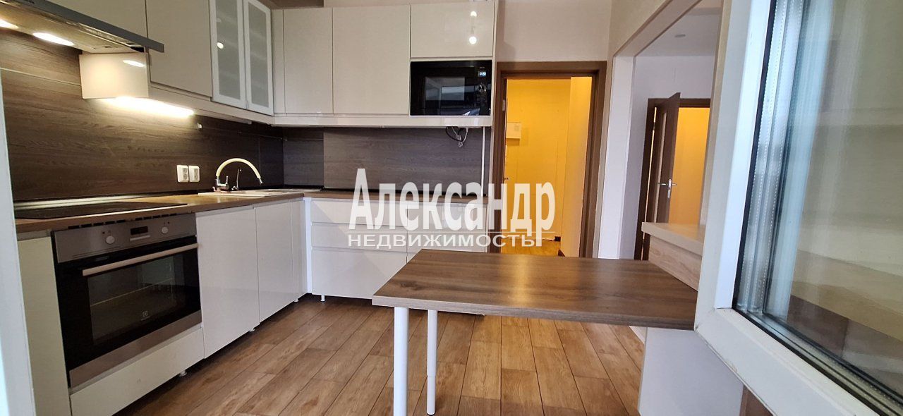 3-комнатная квартира (77м2) на продажу по адресу Санкт-Петербург, Приморский район, ул Лидии Зверевой, дом 3 кор 3 стр 1— фото 4 из 20