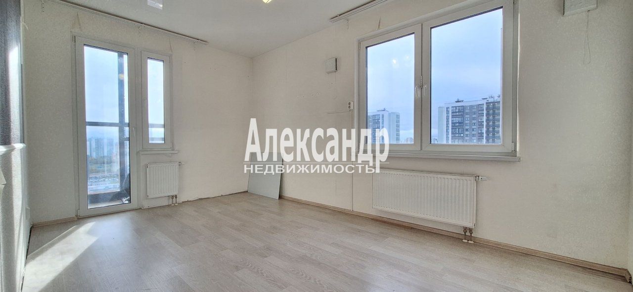 3-комнатная квартира (77м2) на продажу по адресу Санкт-Петербург, Приморский район, ул Лидии Зверевой, дом 3 кор 3 стр 1— фото 13 из 20