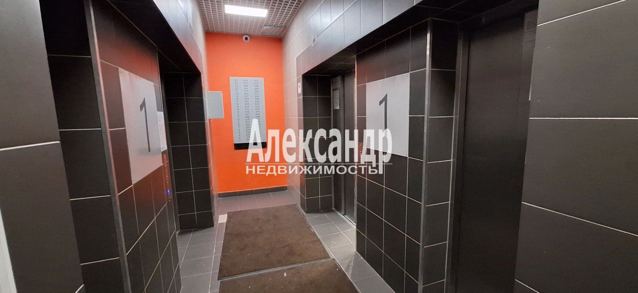3-комнатная квартира (77м2) на продажу по адресу Санкт-Петербург, Приморский район, ул Лидии Зверевой, дом 3 кор 3 стр 1— фото 17 из 20