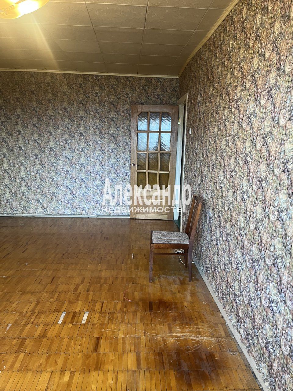 2-комнатная квартира (54м2) на продажу по адресу Санкт-Петербург, Дибуновская улица, 37— фото 4 из 10