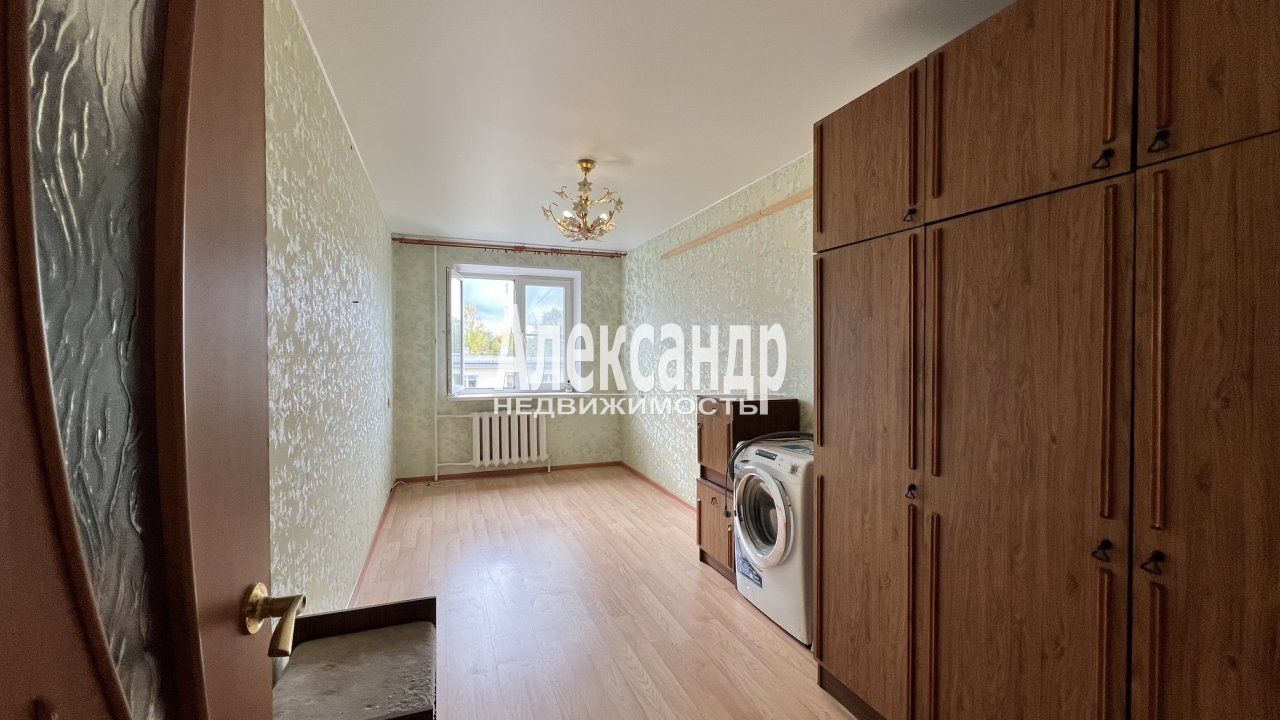 2-комнатная квартира (43м2) на продажу по адресу Ленинградская область, Выборгский район, Светогорск, улица Коробицына, 7— фото 11 из 28