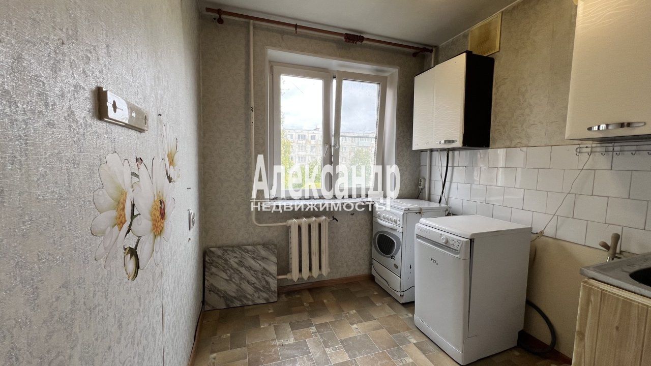 2-комнатная квартира (43м2) на продажу по адресу Ленинградская область, Выборгский район, Светогорск, улица Коробицына, 7— фото 15 из 28