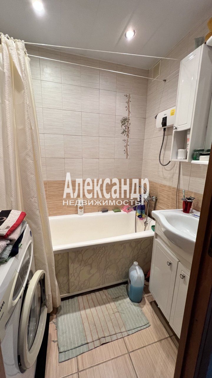 1-комнатная квартира (41м2) на продажу по адресу Ленинградская область, Выборгский район, городской посёлок Советский, Школьная улица, 42— фото 18 из 32