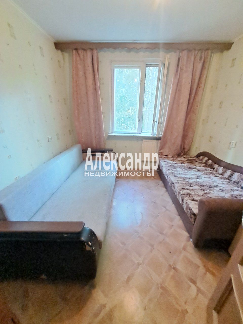 3-комнатная квартира (62м2) в аренду по адресу Санкт-Петербург, улица Олеко Дундича, 19к1— фото 6 из 16