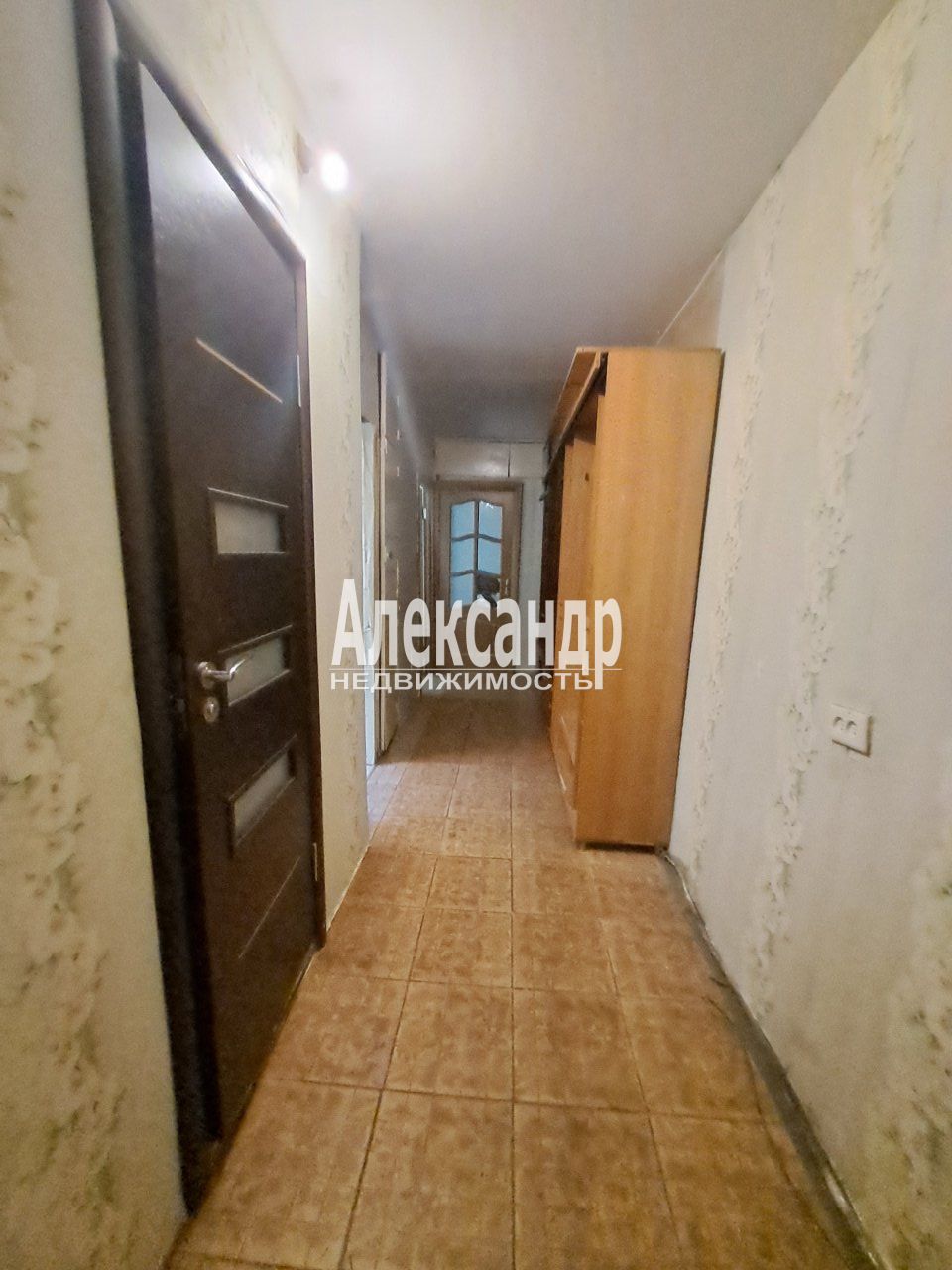 3-комнатная квартира (62м2) в аренду по адресу Санкт-Петербург, улица Олеко Дундича, 19к1— фото 13 из 16