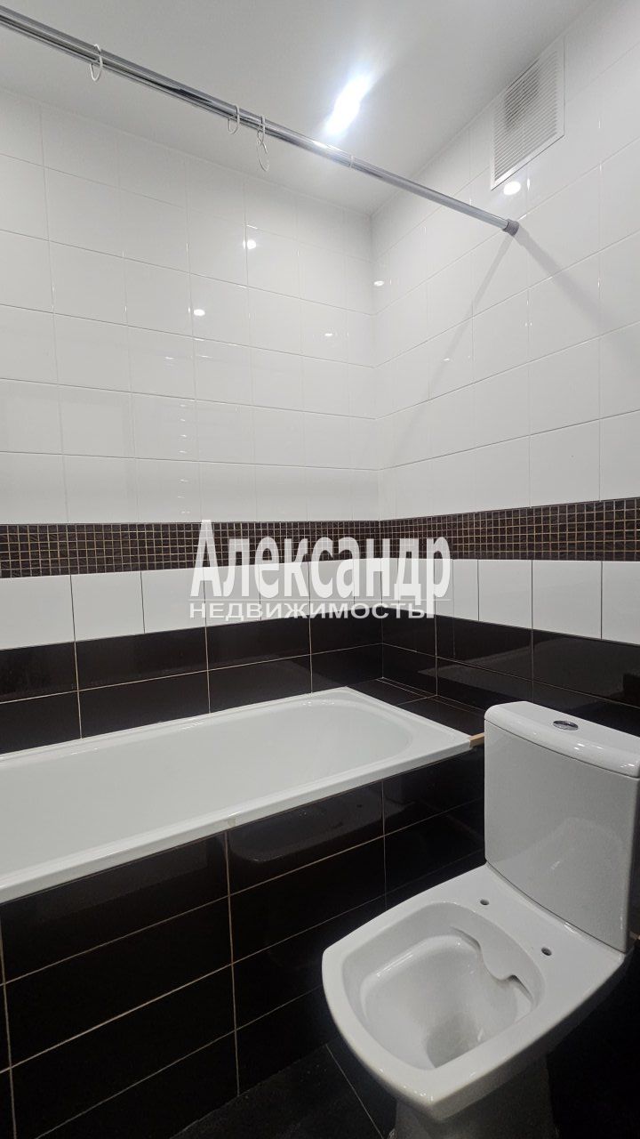 1-комнатная квартира (30м2) в аренду по адресу Ленинградская область, Всеволожский район, Мурино, Ручьёвский проспект, 2— фото 15 из 23