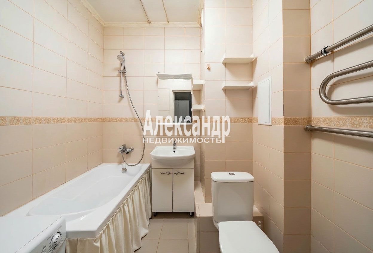 1-комнатная квартира (31м2) на продажу по адресу Ленинградская область, Всеволожский район, Мурино, Петровский бульвар, 14к1, подъезд 3— фото 13 из 22
