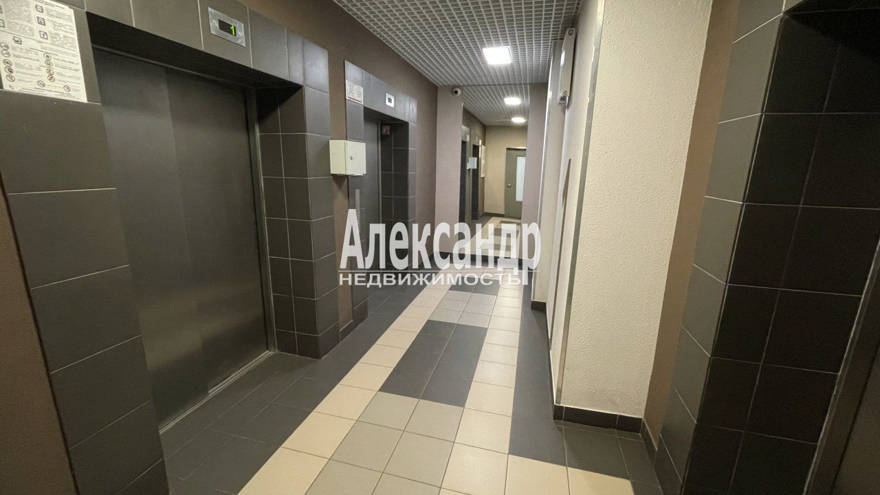 2-комнатная квартира (63м2) на продажу по адресу Санкт-Петербург, Богословская улица, 4к1— фото 11 из 21