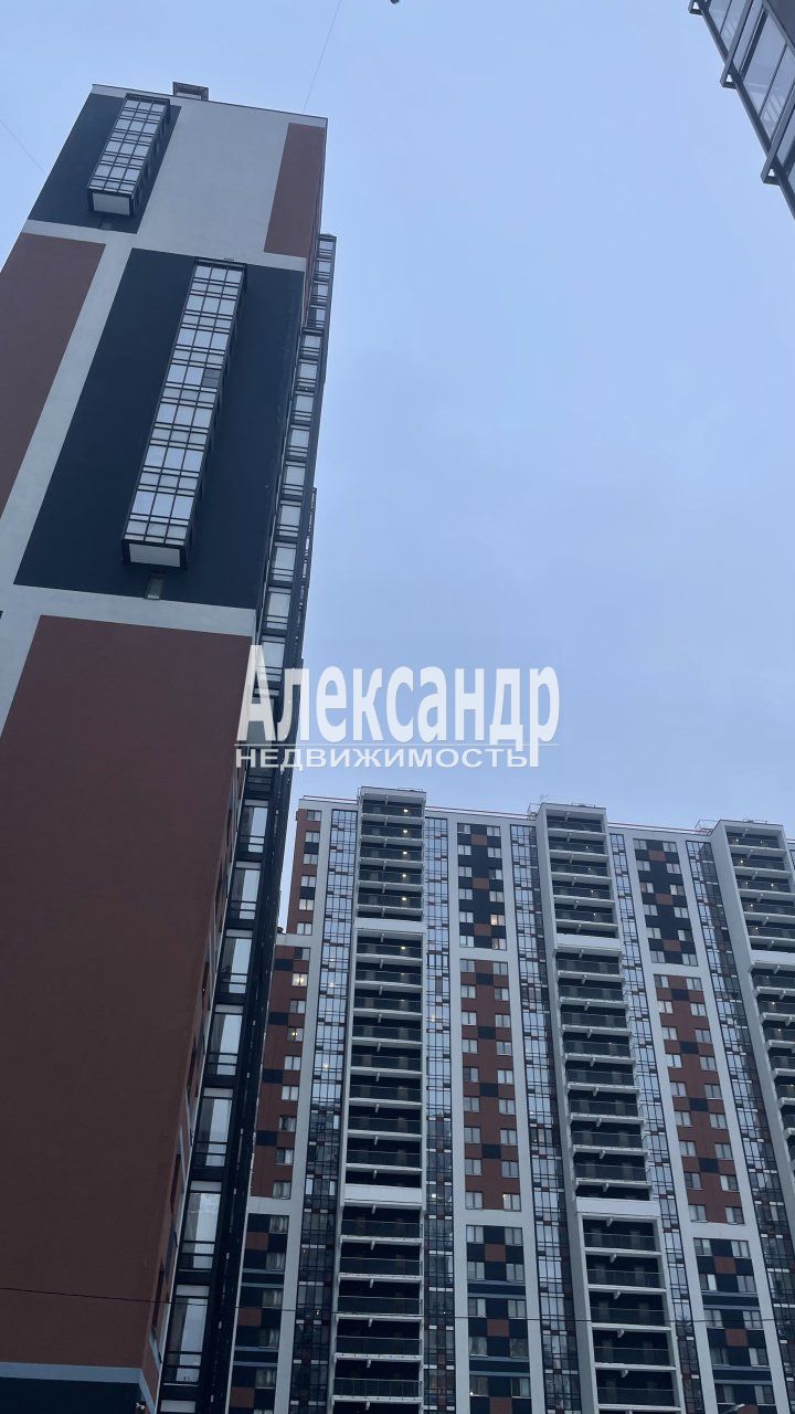 2-комнатная квартира (63м2) на продажу по адресу Санкт-Петербург, Богословская улица, 4к1— фото 20 из 21
