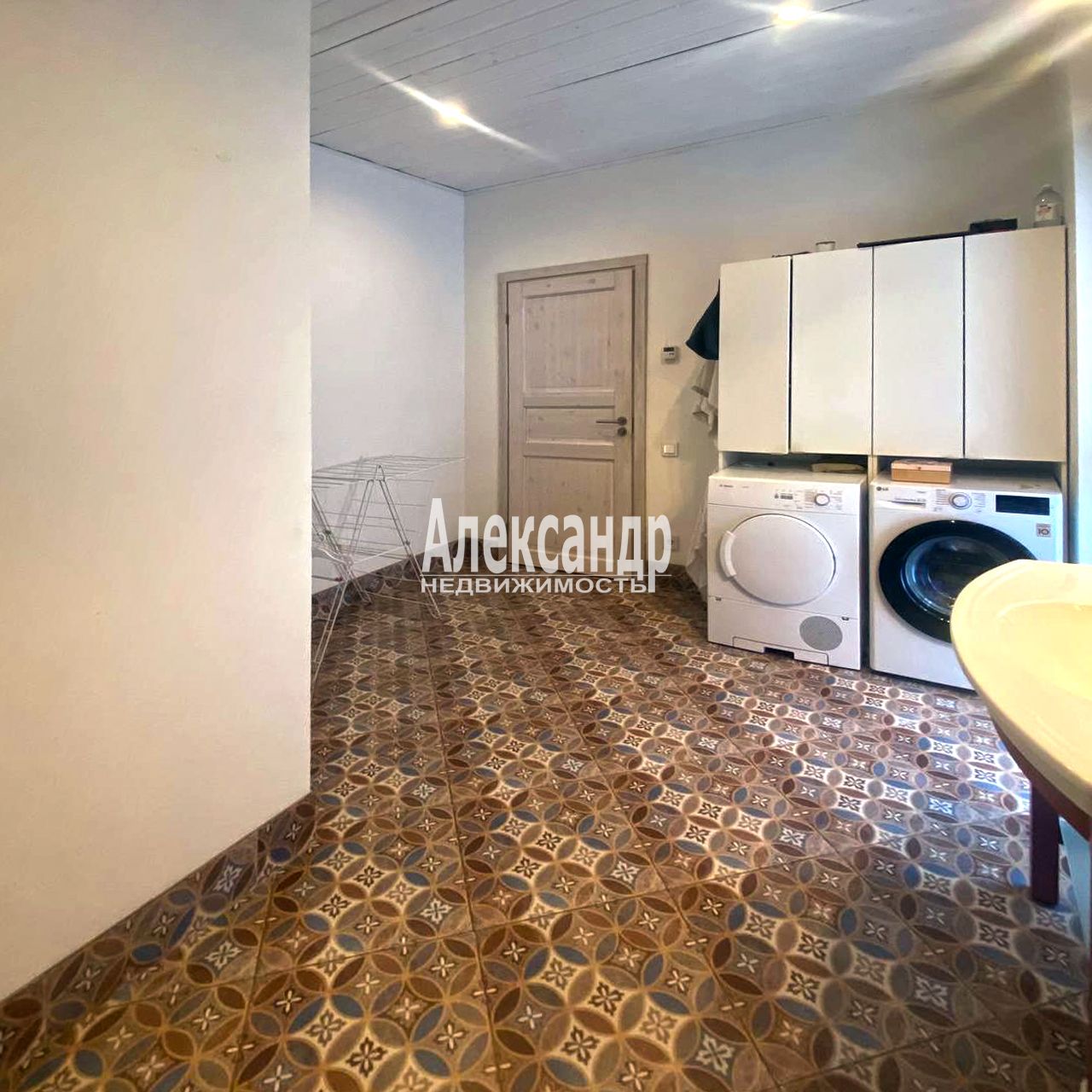 Коттедж (180м2) на продажу — фото 22 из 36