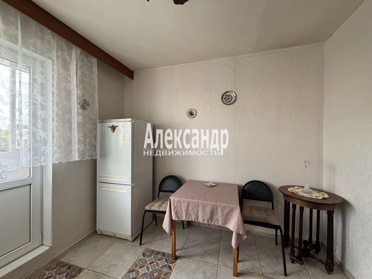 1-комнатная квартира (39м2) в аренду по адресу Санкт-Петербург, улица Коллонтай, 21к1, подъезд 1— фото 3 из 14