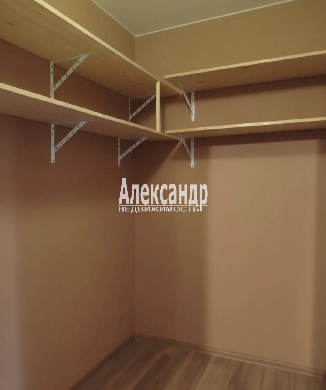 1-комнатная квартира (43м2) на продажу по адресу Ленинградская область, Всеволожский район, Агалатовское сельское поселение, деревня Вартемяги, улица Ветеранов, 15— фото 4 из 18