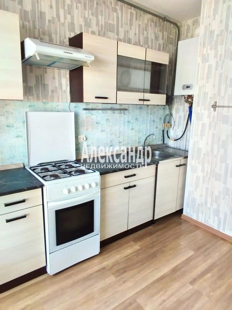 1-комнатная квартира (43м2) на продажу по адресу Ленинградская область, Всеволожский район, Агалатовское сельское поселение, деревня Вартемяги, улица Ветеранов, 15— фото 12 из 18