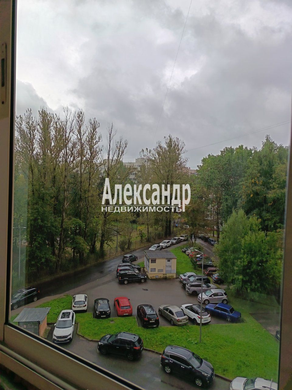 2-комнатная квартира (59м2) в аренду по адресу Санкт-Петербург, улица Ушинского, 33к3— фото 18 из 23