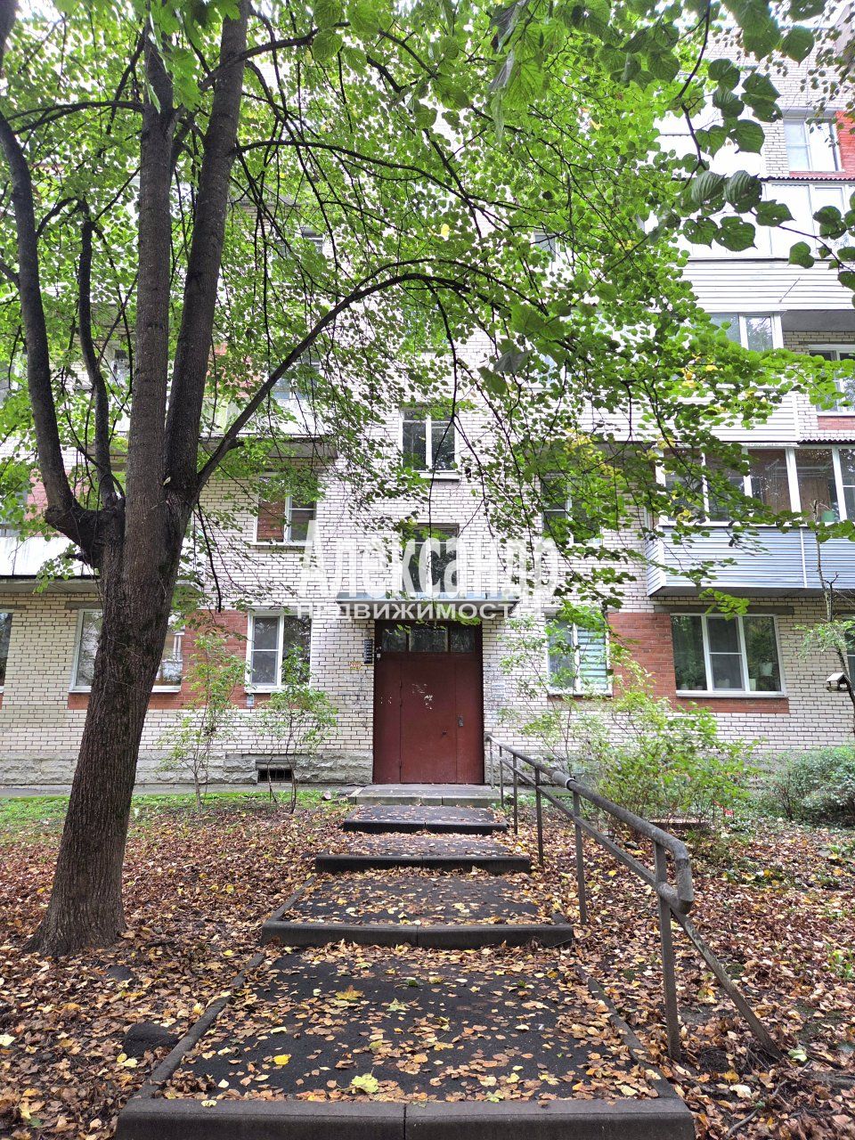 2-комнатная квартира (43м2) на продажу по адресу Санкт-Петербург, Пушкин, Артиллерийская улица, 8— фото 14 из 16