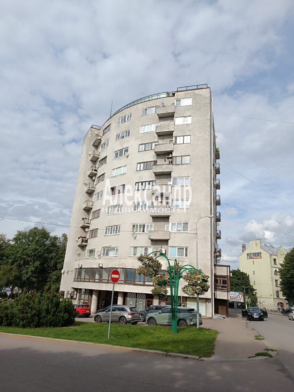 4-комнатная квартира