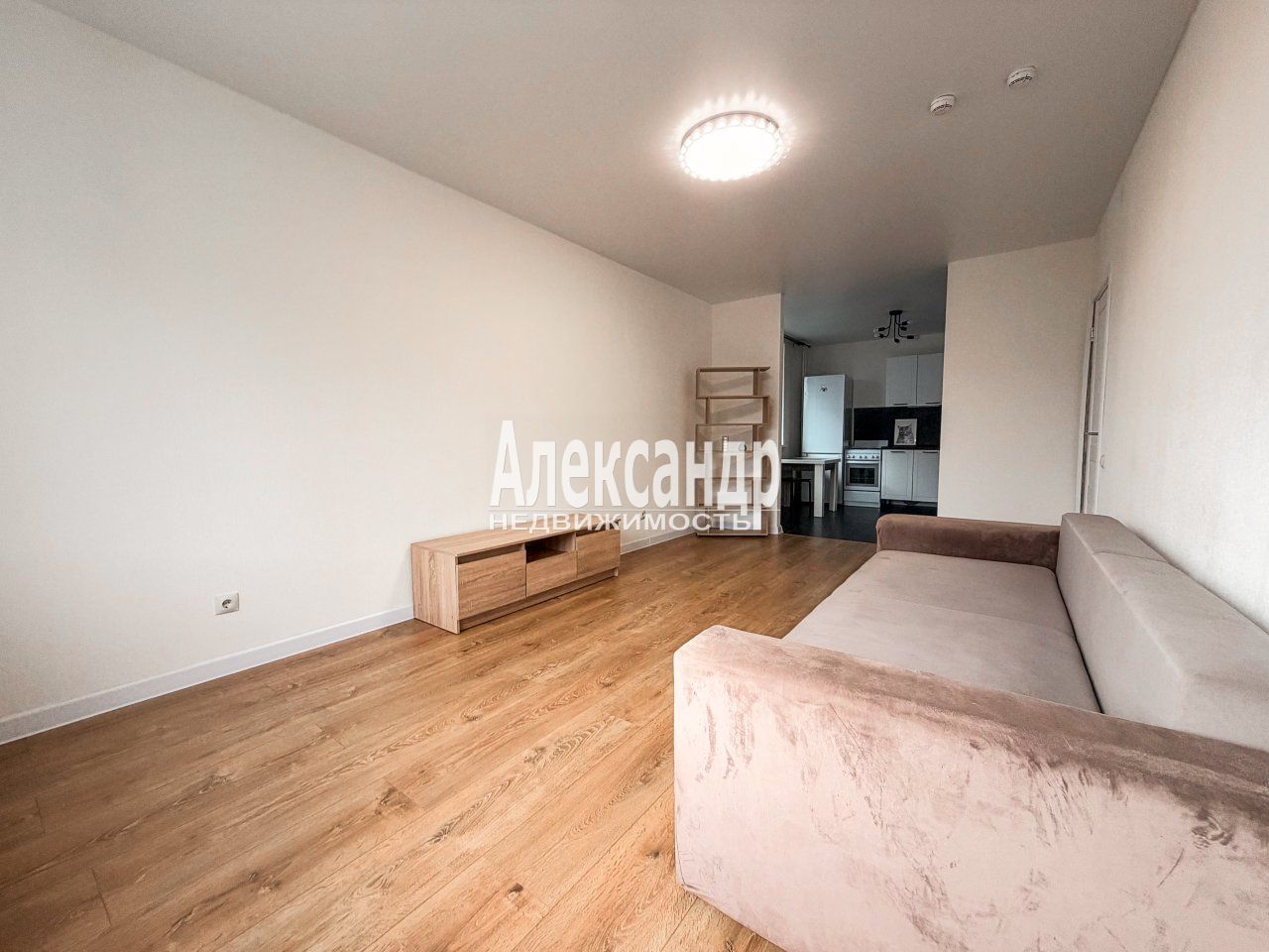 2-комнатная квартира (54м2) на продажу по адресу Ленинградская область, Всеволожский район, Мурино, улица Шувалова, 42— фото 9 из 28