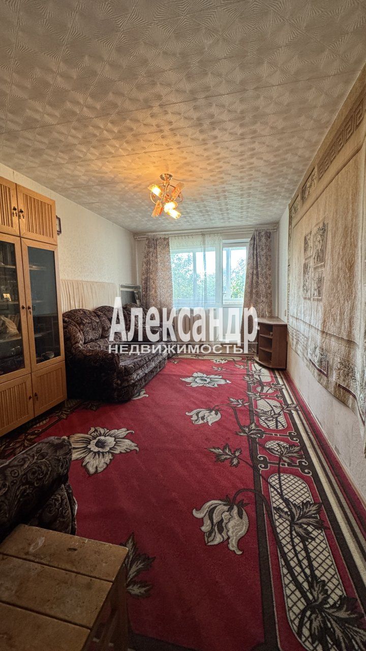 3-комнатная квартира (72м2) на продажу по адресу Ленинградская область, Приозерский район, Ларионовское сельское поселение, посёлок Коммунары, Садовая улица, 11, подъезд 2— фото 5 из 23