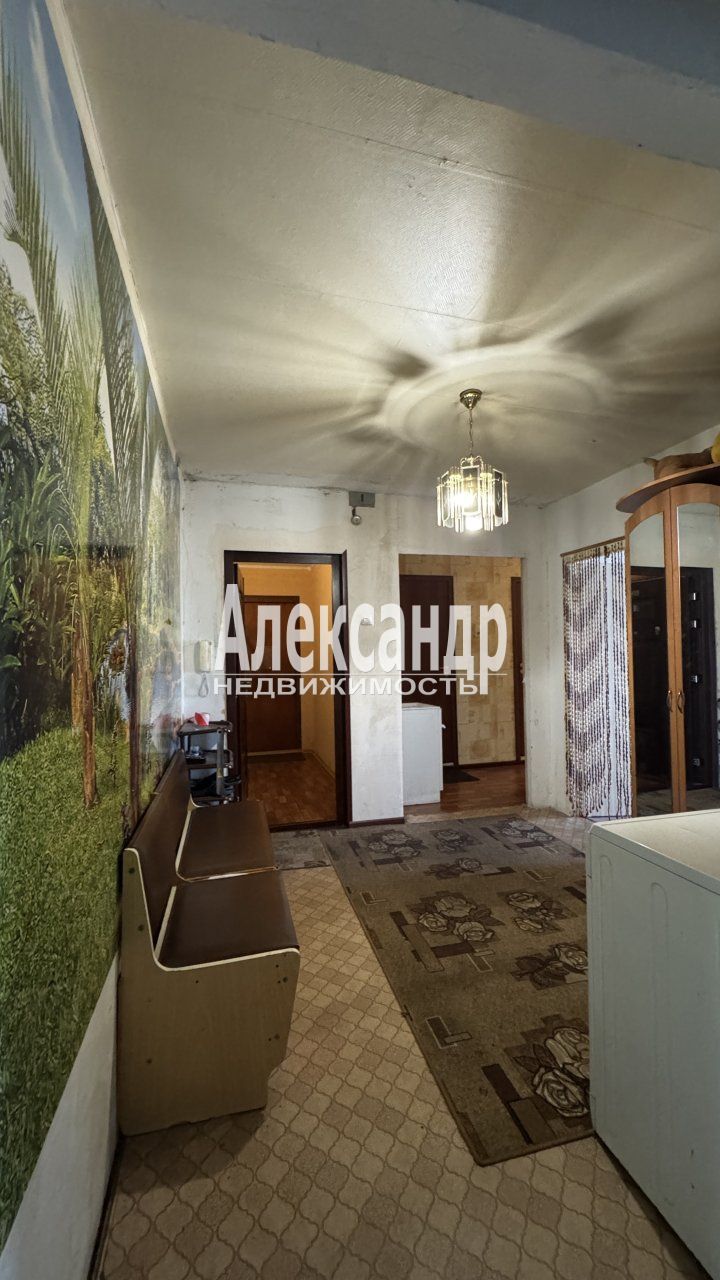 3-комнатная квартира (72м2) на продажу по адресу Ленинградская область, Приозерский район, Ларионовское сельское поселение, посёлок Коммунары, Садовая улица, 11, подъезд 2— фото 15 из 23