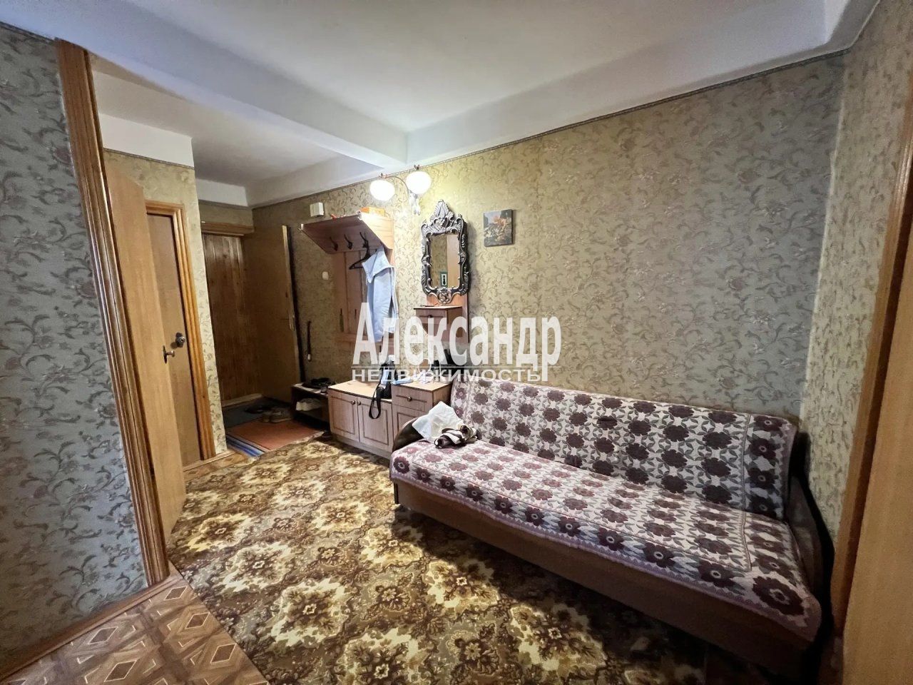 2-комнатная квартира (58м2) в аренду по адресу Санкт-Петербург, улица Шаврова, 27— фото 12 из 17
