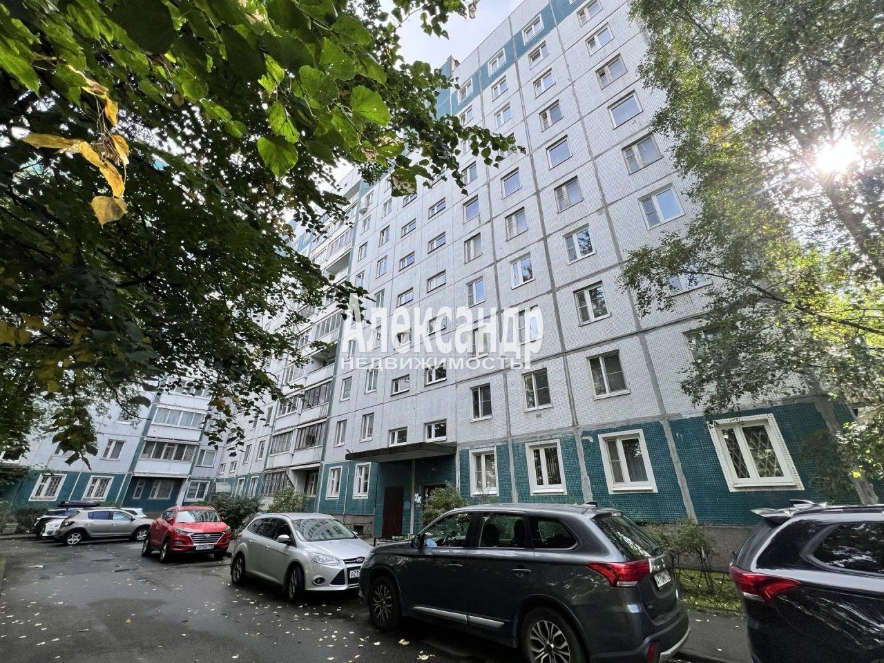 2-комнатная квартира (58м2) в аренду по адресу Санкт-Петербург, улица Шаврова, 27— фото 16 из 17