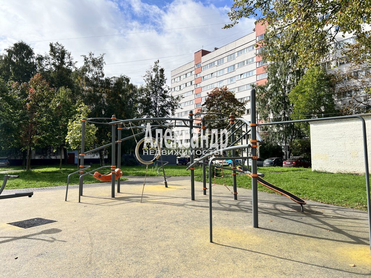 1-комнатная квартира (37м2) на продажу по адресу Санкт-Петербург, проспект Ветеранов, 142— фото 15 из 17