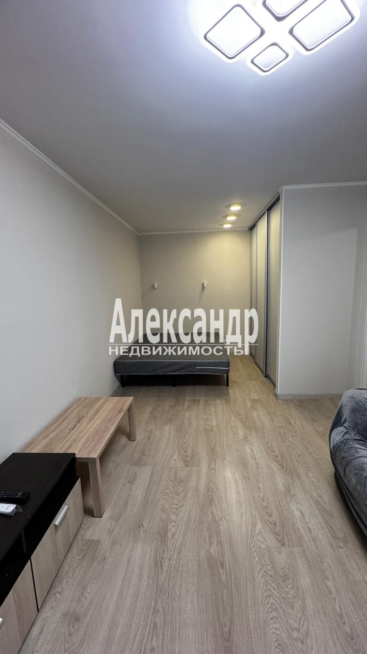 1-комнатная квартира (41м2) в аренду по адресу Санкт-Петербург, посёлок Парголово, Тихоокеанская улица, 18к1— фото 5 из 8
