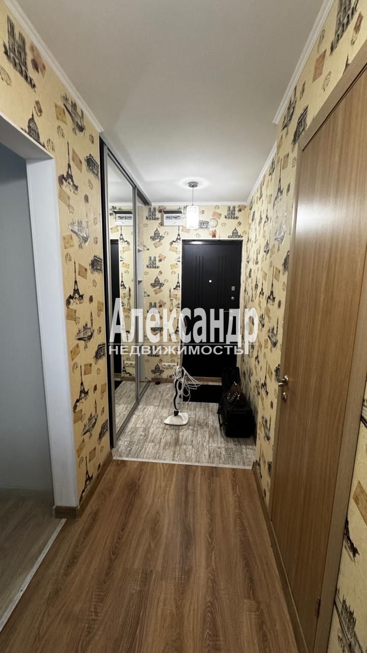 1-комнатная квартира (41м2) в аренду по адресу Санкт-Петербург, посёлок Парголово, Тихоокеанская улица, 18к1— фото 7 из 8