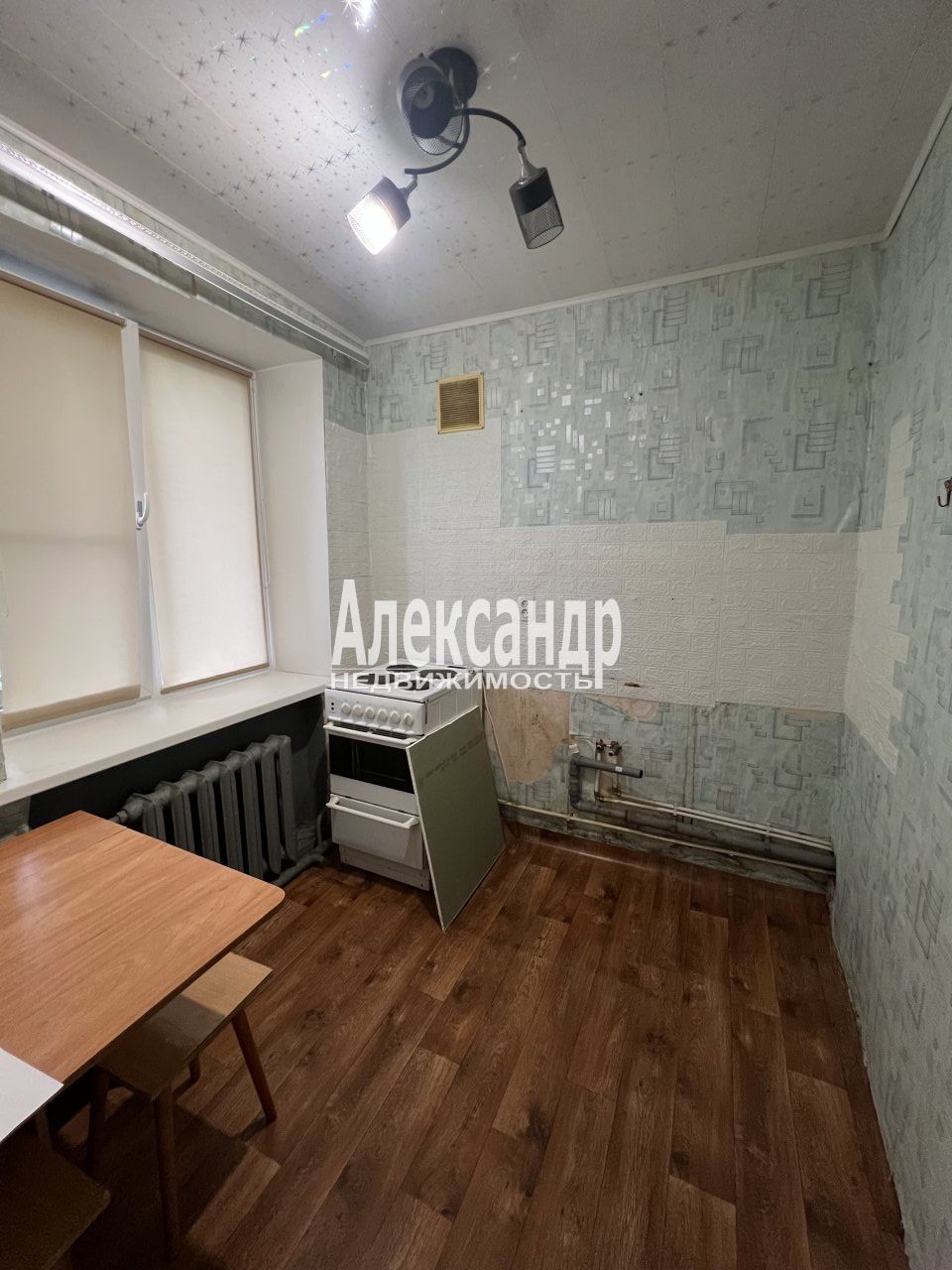 1-комнатная квартира (30м2) на продажу по адресу Ленинградская область, Выборг, улица имени А.К. Харитонова, 44— фото 11 из 12