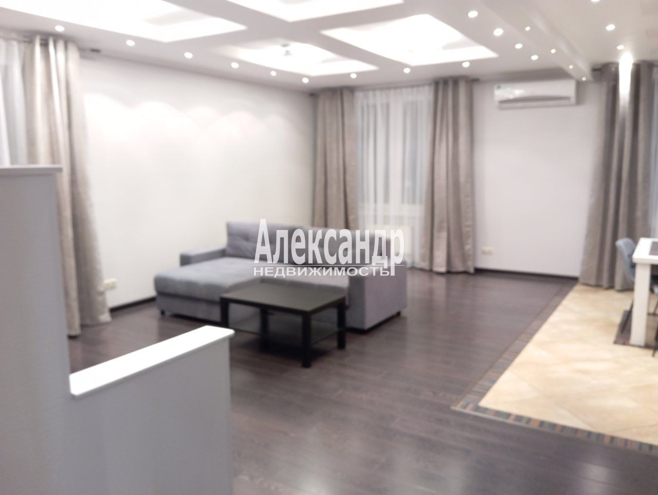 2-комнатная квартира (95м2) в аренду по адресу Санкт-Петербург, улица Кораблестроителей, 30— фото 3 из 30