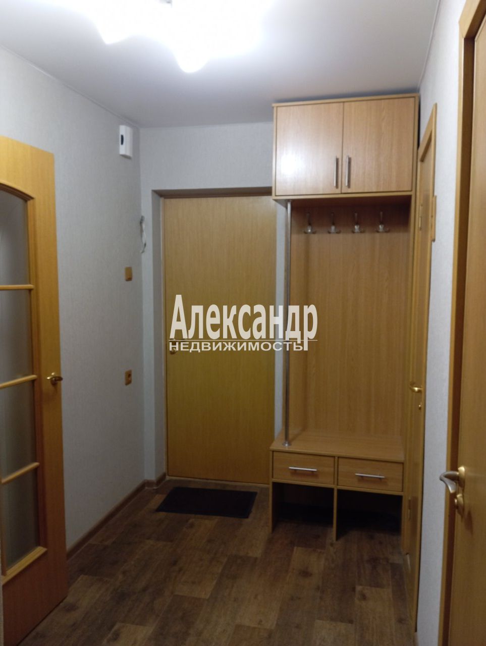 1-комнатная квартира (37м2) в аренду по адресу Санкт-Петербург, проспект Просвещения, 64к2— фото 19 из 24